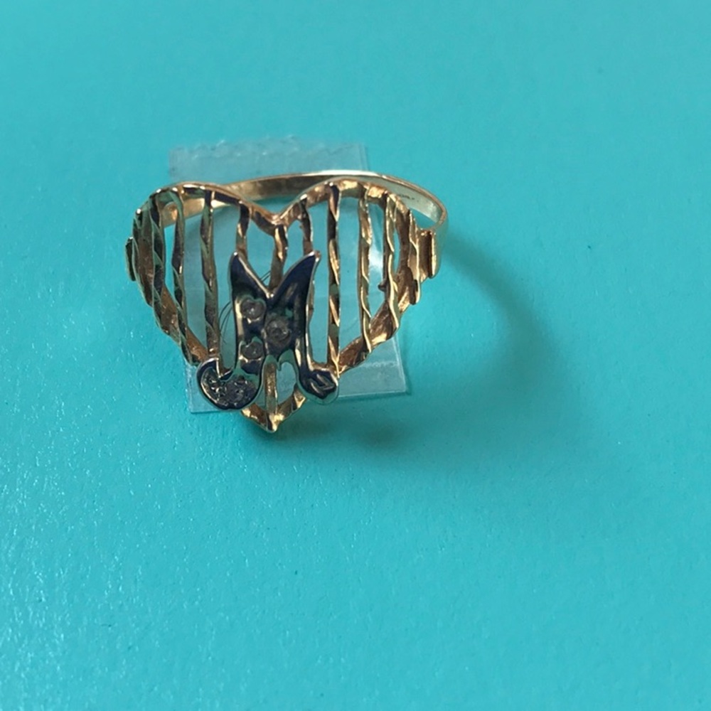 18k YG initial 5 diamond ring